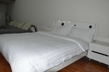 Yangguang Xingzuo Apartment Hotel Chongqing Luaran gambar